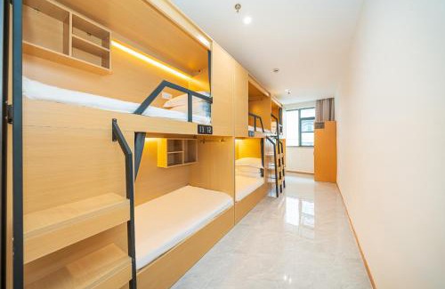 Downtown Shanghai Hostel | Dengba Inn-Shanghai New World Plaza Branch