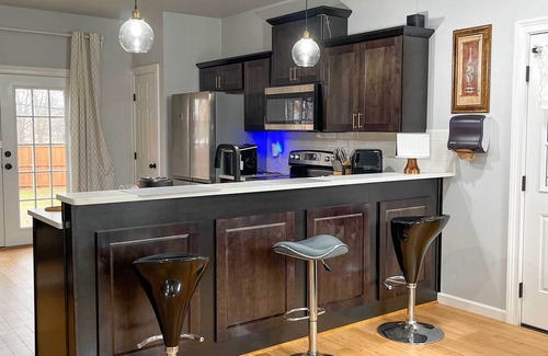 Denison House | Denison Home w/Balcony: Walk to Downtown!