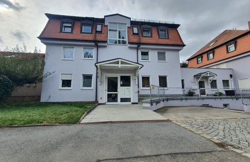 Suedvorstadt Apartment | Dennis Apartment