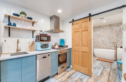Capitol Hill Apartment | Denver Tiny House: Walk to Cafes, Bars, Eateries!