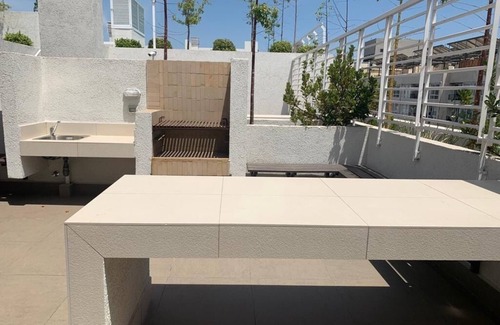 Las Rejas Apartment | Departamento de dos Dormitorios en Santiago