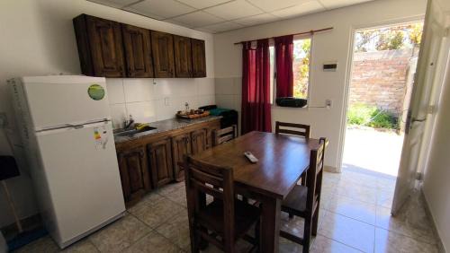 Choele Choel Apartment | Departamento centrico con aire acondicionado y patio para guardar el vehiculo