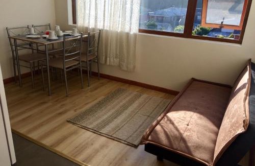 Tome Apartment | Departamento completo 35 mts2 - 1 hab y 1 futón - Centro Tomé - 3 personas max - Edificio Don Francisco