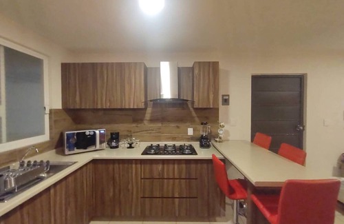 Patzcuaro Apartment | Departamento de 2 Recámaras en Pátzcuaro a Solo 12 Minutos del Centro Caminando