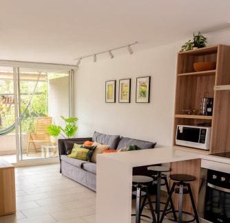 Apoquindo Apartment | Departamento de Diseño con Terraza & Hamaca