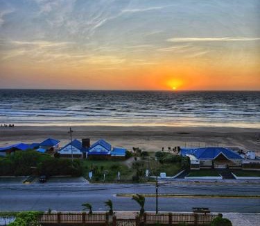 San Bernardo del Tuyu Apartment | Departamento de un ambiente vista al mar