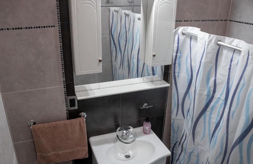 Villa Nueva Apartment | Departamento Familia Mendoza