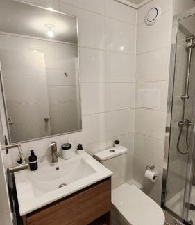 Los Angeles Apartment | Departamento moderno, nuevo, 1D1B, inmejorable ubicación, con estacionamiento