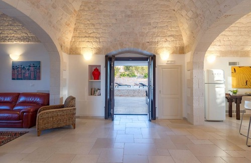 Monopoli Villa | Dependance in Luxury Villas with salt pool for rent in Puglia