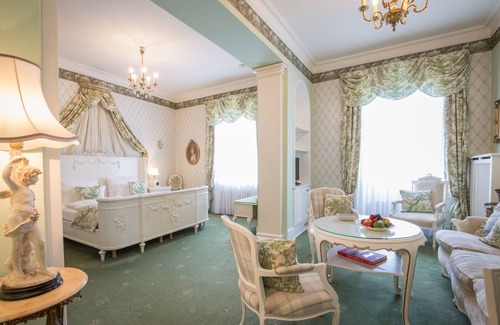 Baden-Baden Hotel | Der Kleine Prinz