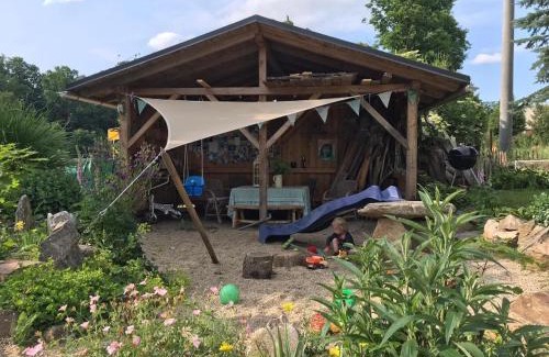 Pfaffroda Apartment | Der Zirkuswagen und das Elfenhaus