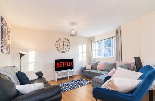 Derby Apartment | Derby Dream 2 Bed Apartment - Close to City Center