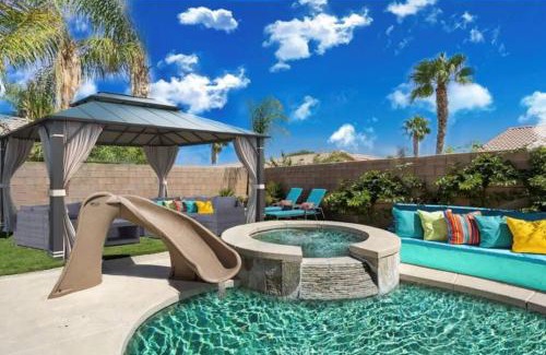 Indio House | Desert Bliss Paradise - Arcade, Casino, Play Area ,Pool , Hot tub