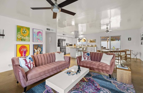 Village Grove House | Desert Mirage: Retro Chic w/Pool, Grille & Bocce