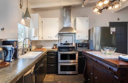 Joshua Tree House | Desert Oasis Retreat the heart of Joshua Tree