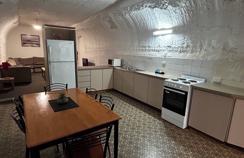 Coober Pedy Apartment | Desert View Apartments