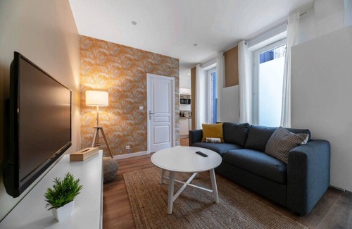 Vieux Vichy Apartment | Design apartment in the city center