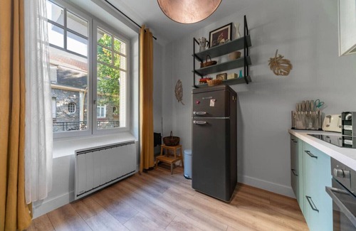 Republique Apartment | Design apartment in the city center near Thermes
