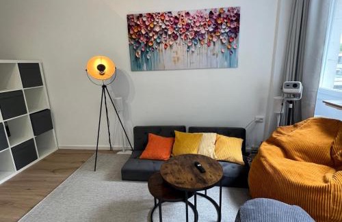 Old Town Apartment | Design-Apt Köln City mit Beamer