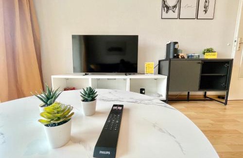 Zentrum-Nord Apartment | Design City Apt Lilly - Balkon - WLAN - Zentral