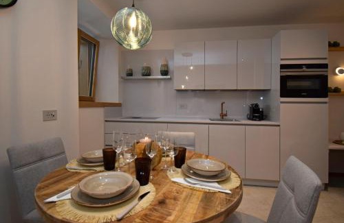 Dosoledo Apartment | Design Residence Nellere II