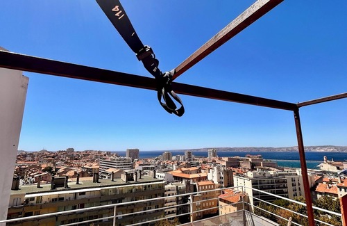 Saint-Lambert House | Design triplex with sea view, terrace, 2 bedrooms, near Notre-Dame de la Garde