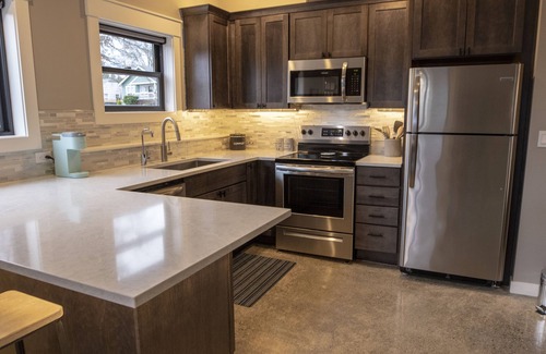 Genesee Apartment | Designer Flat in Iconic West Seattle