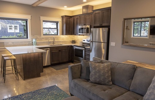 Genesee Apartment | Designer Flat in Iconic West Seattle