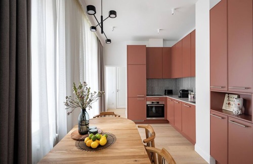 Centrs Apartment | Designer Parkside Apartments