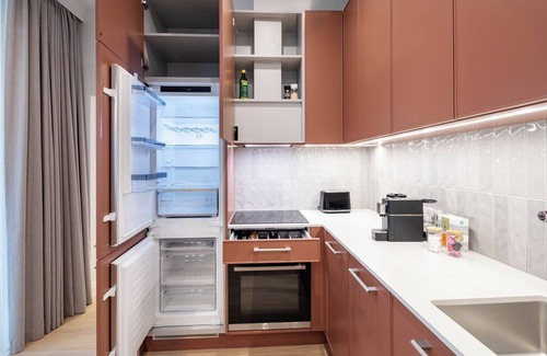 Centrs Apartment | Designer Parkside Apartments