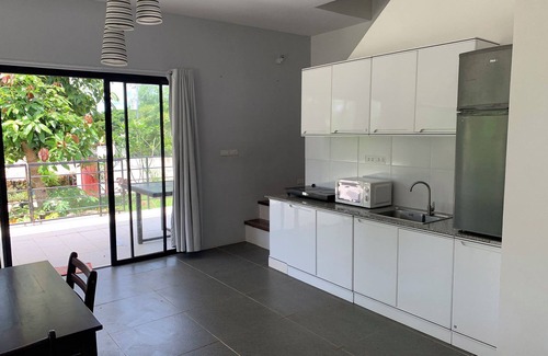 San Pedro House | Designer Villa with private Pool and Rooftop Lounge in Tropical Garden