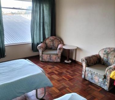 Despatch Apartment | Despatch Self Catering Apartments