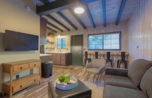 Sedona House | Destination Oak Creek 7 apts