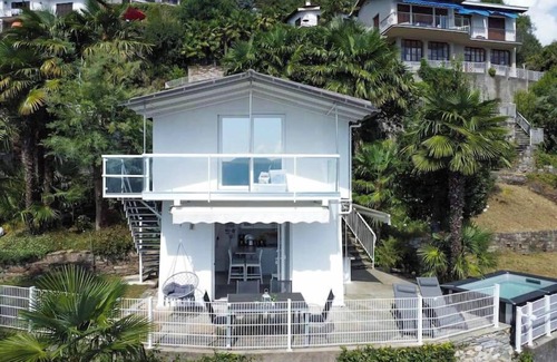Cannobio House | Detached 3-bedroom house with saltwater pool, terrace, garden and balcony