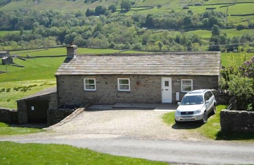 Worton Cottage | Detached Barn Conversion With Spectacular Views Over Swaledale