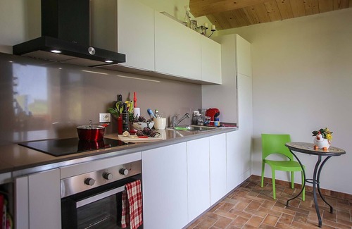 Serra de' Conti House | Detached, comfortable holiday home in the winegrowing area with a great panorama