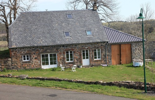 La Godivelle House | Detached country house with courtyard
