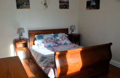 Saint-Bonnet-pres-Riom House | Detached house in wine-growing village