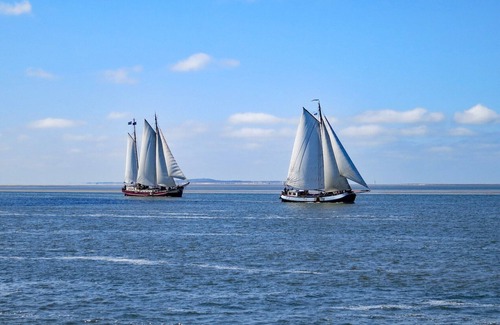 Medemblik House | Detached group accommodation for 14 people