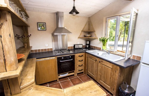 Beaufort House | Detached house in picturesque hamlet between sea and mountain