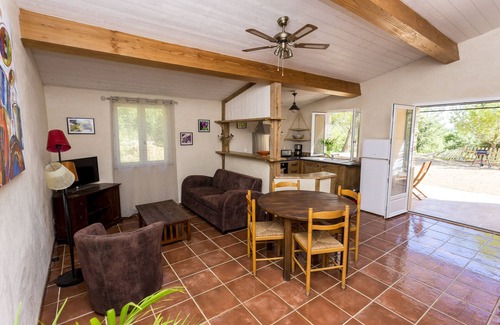 Beaufort House | Detached house in picturesque hamlet between sea and mountain