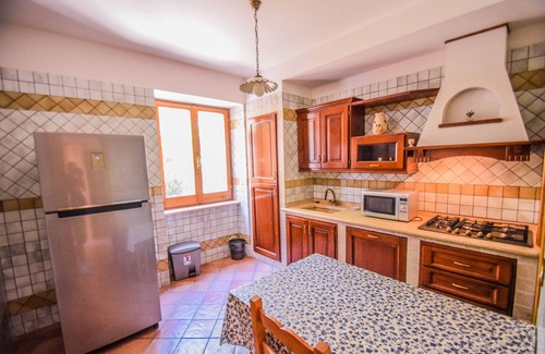 Avigliano Umbrio Villa | Detached villa with private pool & air conditoning at 1km from shops/restaurants