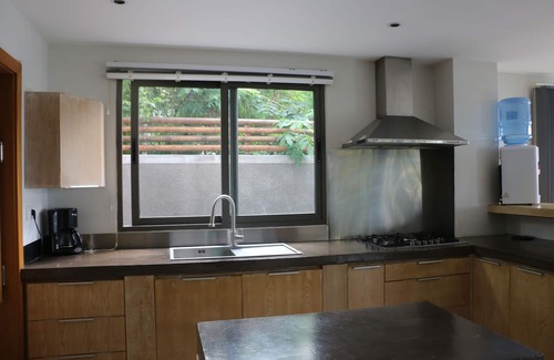 Flic-en-Flac Villa | Detached villa overlooking the sea, quiet area, swimming pool, jacuzzi, garden