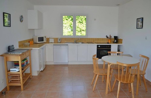 Cailhau House | Detached villa with private garden, panoramic views of the Pyrenees