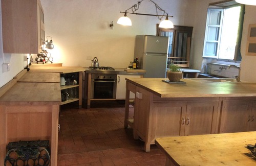 Bagni di Lucca House | detached Village House near historic spa town,own pool, WiFi, 40 mins from beach