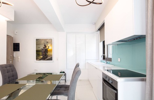Rethymno Villa | Deux Paradis, a BeachFront Retreat with Private Pool & walking distance to all