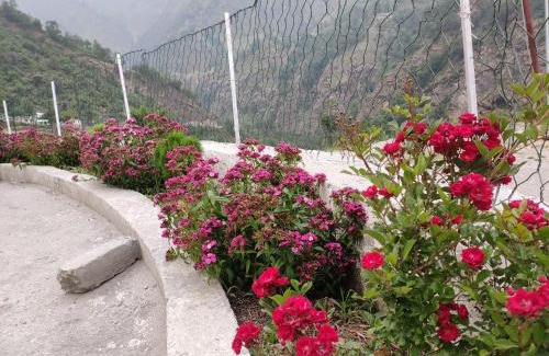 Gobind Dham House | Dev Darshan Home Stay