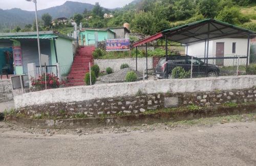 Gobind Dham House | Dev Darshan Home Stay