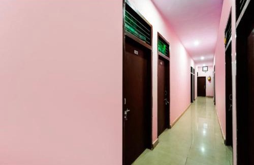 Rohtak Hotel | Dev friends Guest House