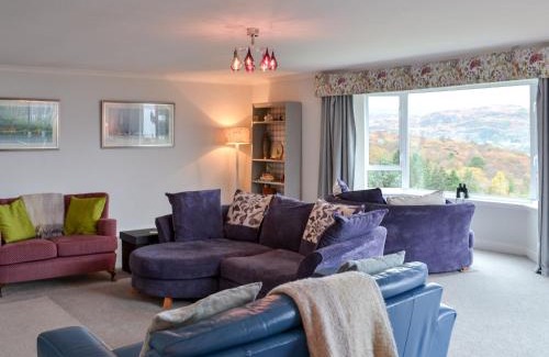 Tarbert House | Devana Croft